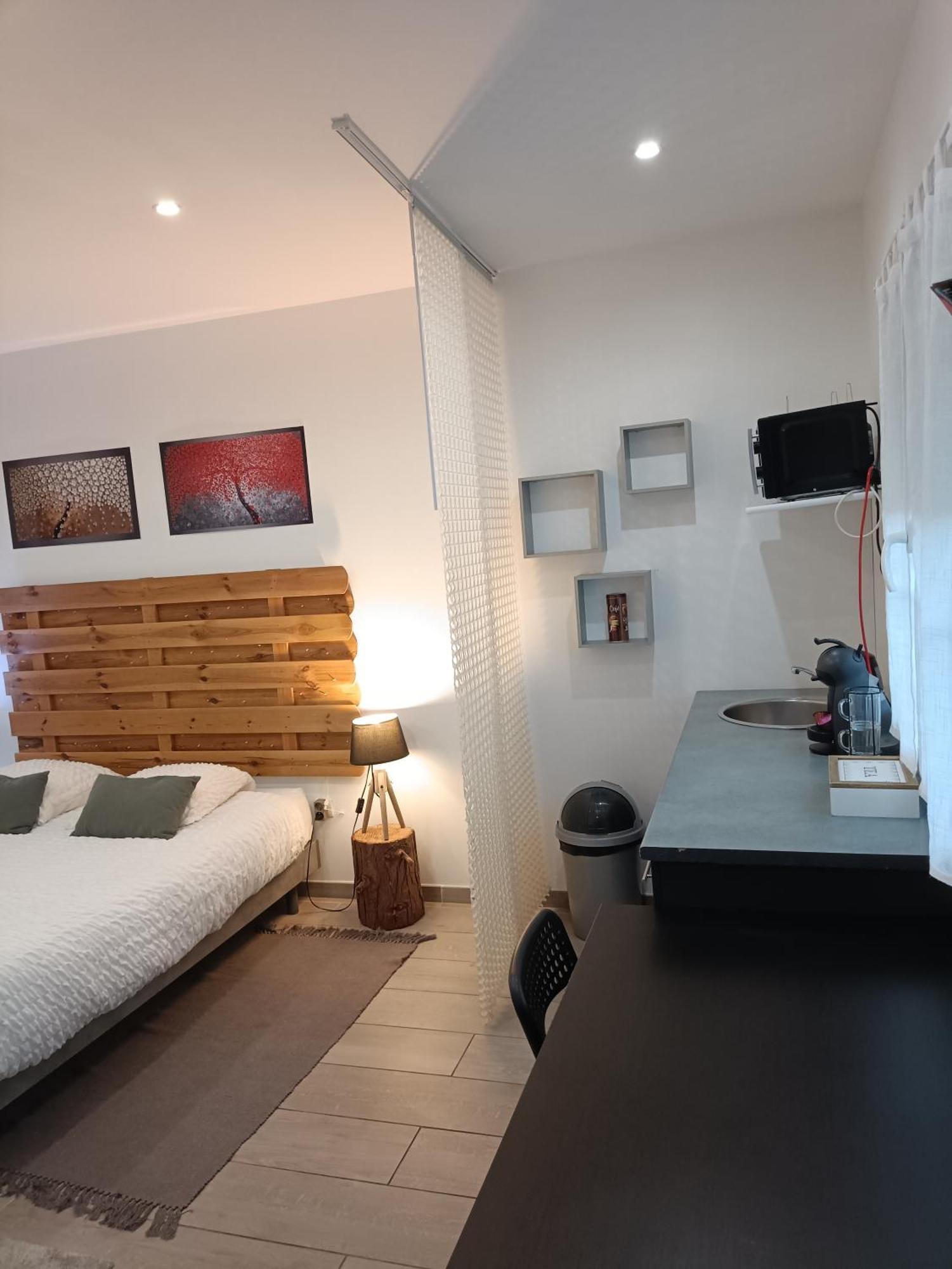 Chambre D'Hotes Les Macarons De Tata Sainte-Eulalie  Exteriér fotografie